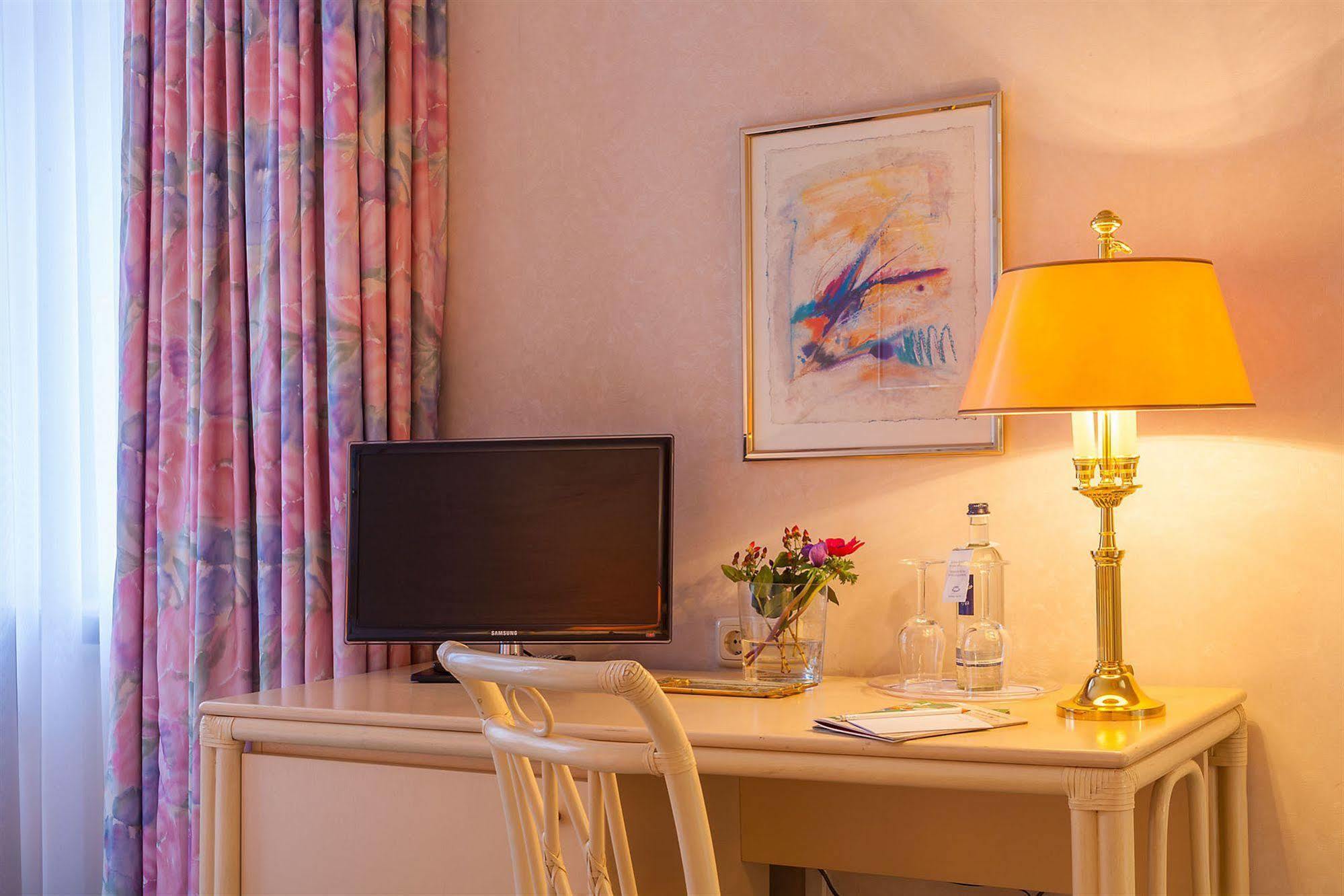 Hotel Residenz Joop Magdeburg Ngoại thất bức ảnh